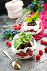 Similar image 13122373