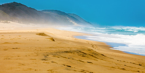 Similar image 13125396