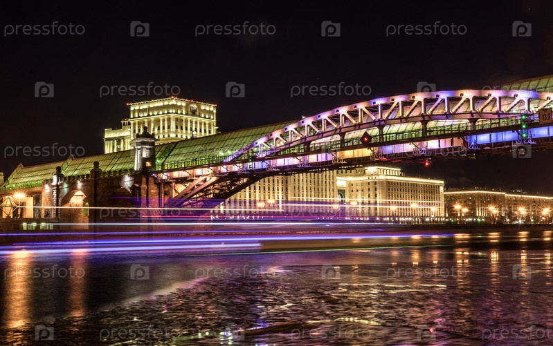 Пушкинский мост фото Фотография на тему Пушкинский мост в Москве вечером PressFoto