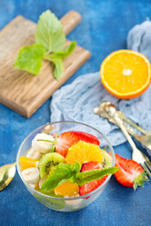 Similar image 13126361