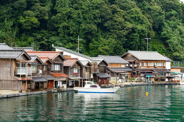 Similar image 13147968