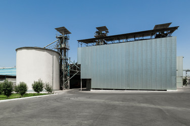 Similar image 13147463