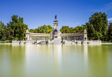 Similar image 13171094