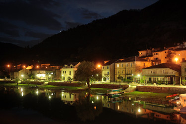 Similar image 13177953