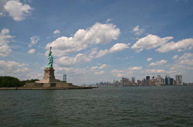 Similar image 13176993