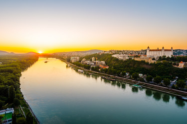 Similar image 13152225