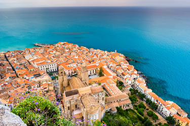 Similar image 13151132