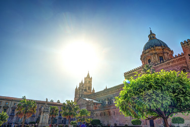 Similar image 13151094