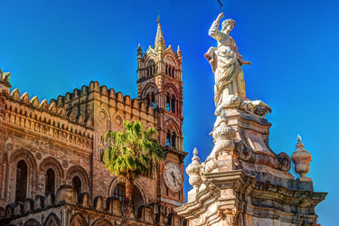 Similar image 13151133