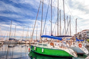 Similar image 13151685