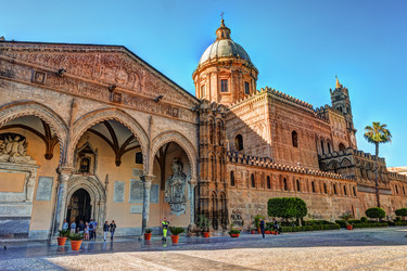 Similar image 13152036