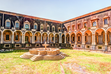 Similar image 13150998