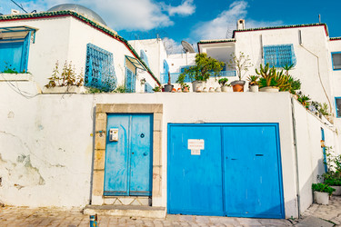 Similar image 13151178