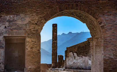 Similar image 13153006