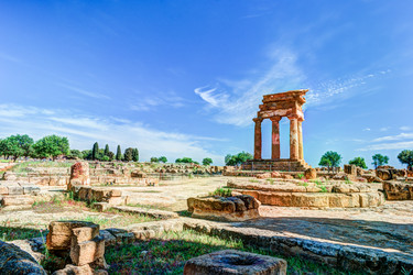 Similar image 13151280