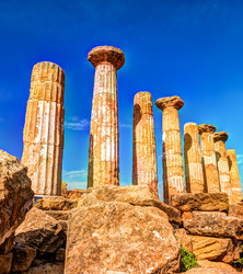 Similar image 13151281