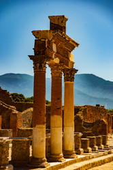 Similar image 13151228