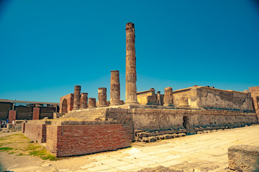 Similar image 13153687