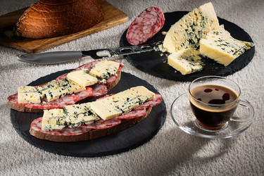 Similar image 13188991