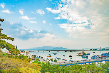 Similar image 13153278