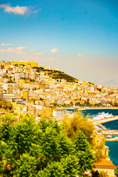 Similar image 13153279