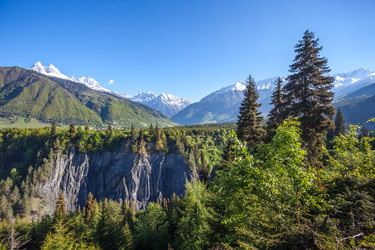 Similar image 13153992