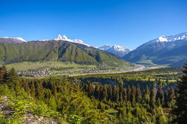 Similar image 13153993