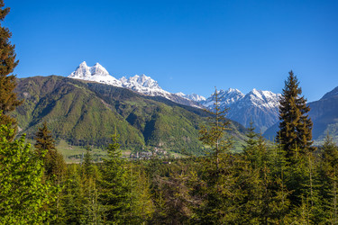 Similar image 13153994