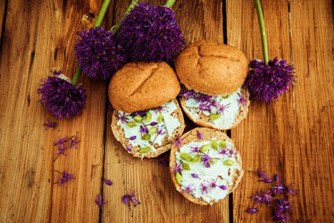 Similar image 13180445