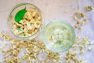 Similar image 13180738