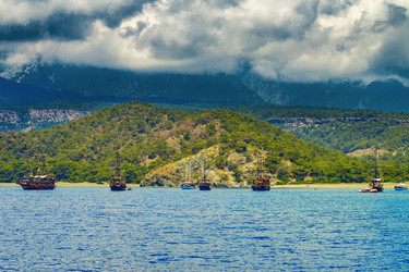 Similar image 13162019