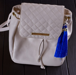 Similar image 13156813