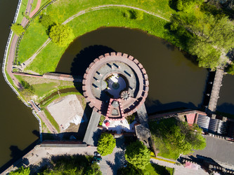 Similar image 13157372