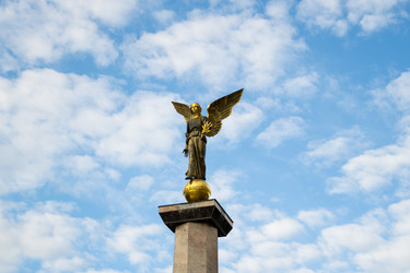 Similar image 13163656