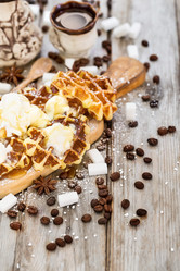 Similar image 13184910