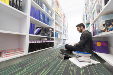 Similar image 13232688