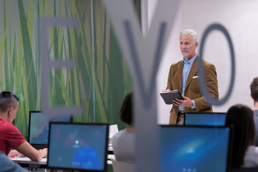 Similar image 13229476