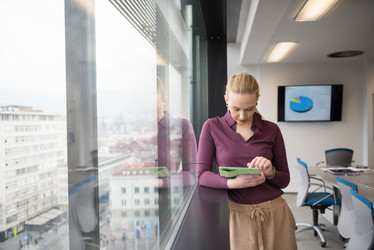 Similar image 13239877