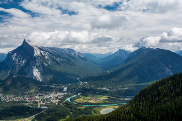 Similar image 13201337