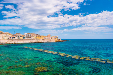 Similar image 13197169