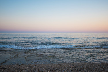 Similar image 13213440