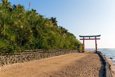 Similar image 13225796