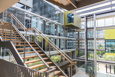 Similar image 13215037