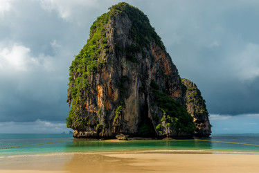 Similar image 13195177