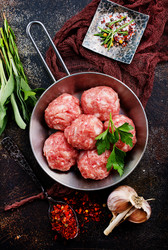 Similar image 13191936