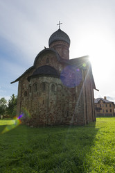 Similar image 13242276