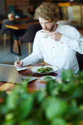 Similar image 13202276