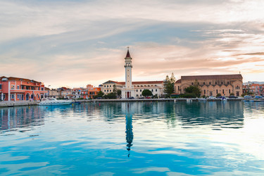 Similar image 13216097