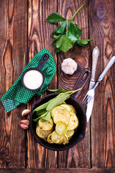 Similar image 13196116