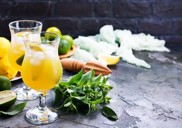 Similar image 13196165